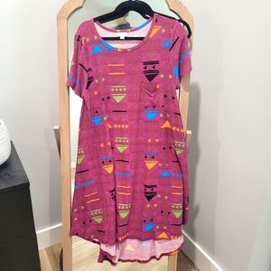 25. 🌟 Lularoe carly